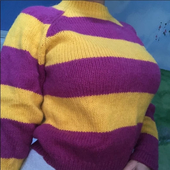 Sweater - Picture 2 of 2